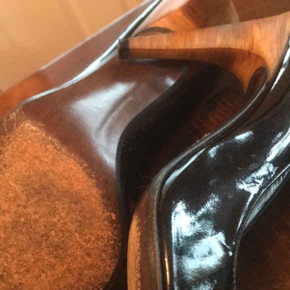 Stuart Weitzman heels - Picture 4 of 5